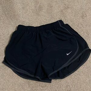 Nike Women’s Tempo Short